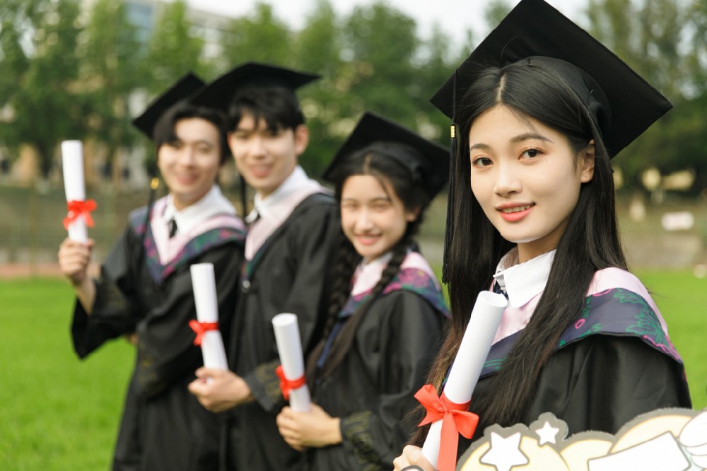 大学生简历模板